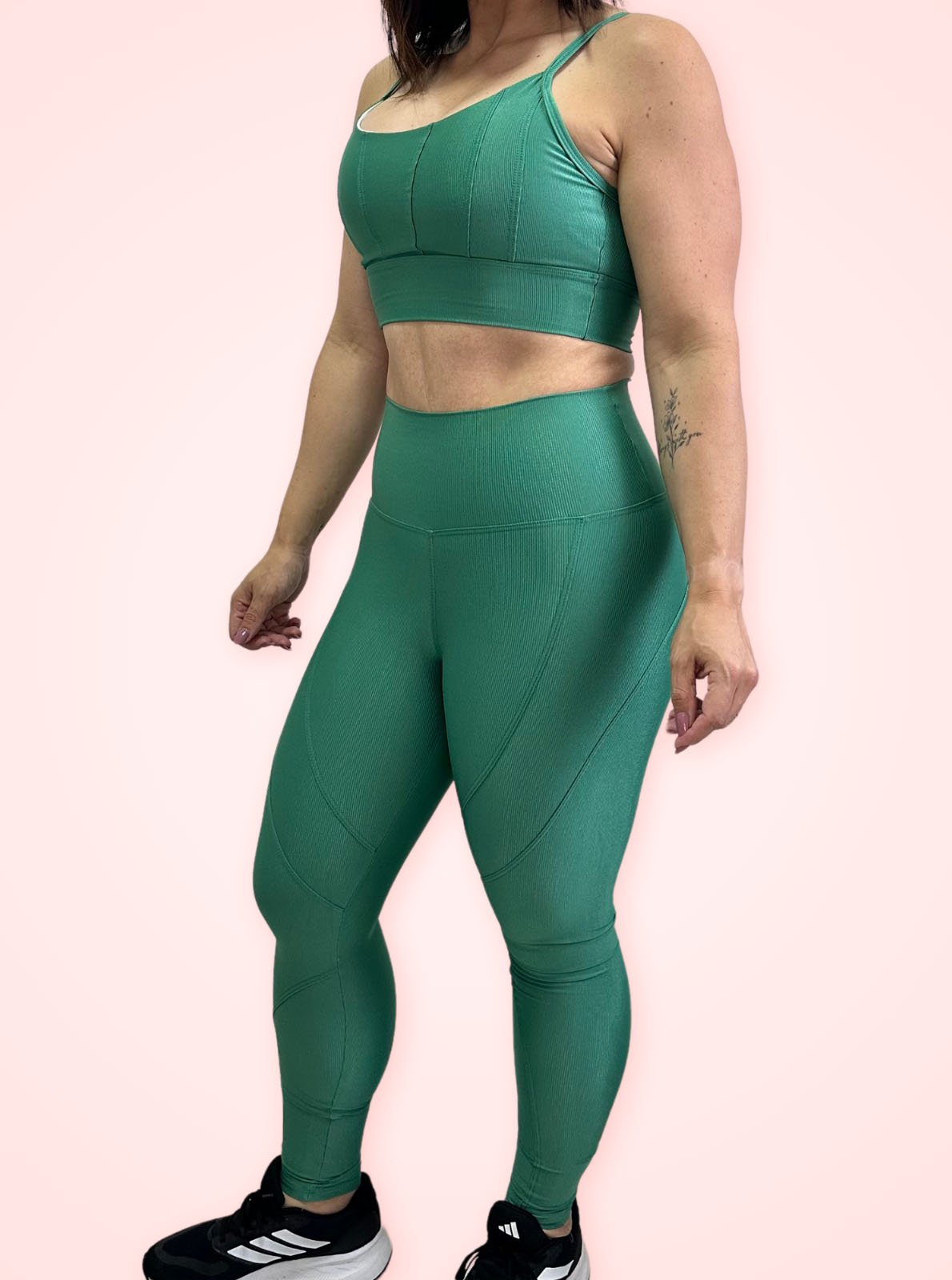 Conjunto Top + Legging Essential Fit Salvia Texturizado Poliamida