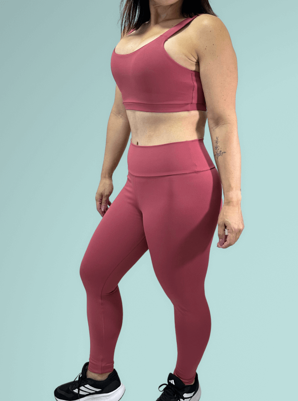 Conjunto Performance Sculpt Top + Legging Goiaba Poliamida